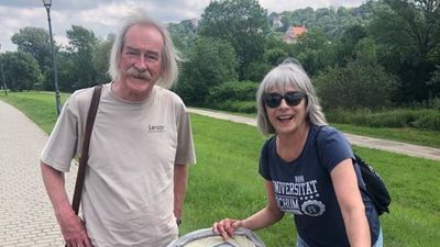 Aukcja obrazów w Kazimierzu Dolnym. Pieniądze trafią na leczenie dziennikarza Piotra Wróblewskiego