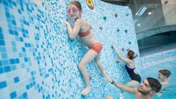 To co nie udało się w Lublinie, udało w Chełmie. Tam na miejskich basenach można płacić bonem 