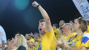 Motor Lublin pokonuje Fogo Unię Leszno. Znowu las podnośników [zdjęcia]