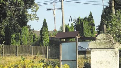 Rozmowy z konserwatorem zabytków dotyczyły ewentualnego przebiegu obwodnicy miasta przez dwa zabytkowe cmentarze. Na zdjęciu jeden z nich