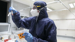 551 nowych przypadków koronawirusa. 12 osób zmarło