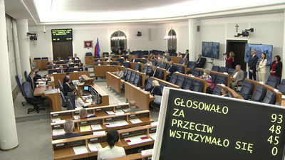 Opozycja zmieniła zdanie, już nie chce więcej zarabiać. Senat odrzucił projekt