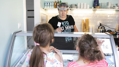 Gorąca kawa lub lody. Lubelska Kawiarenka Sezonowa na pl. Litewskim już działa [zdjęcia]