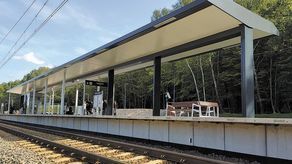 Wiata nad peronem Lublina Zachodniego nie będzie już dłuższa, chociaż kolej zapowiadała zadaszenie znacznie większego fragmentu