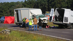 Śmiertelny wypadek w Świdniku. Nie żyje pasażer busa, kilka osób jest rannych