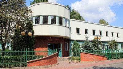 Jedna trzecia kadry pedagogicznej puławskiego ZST miała kontakt z nosicielem koronawirusa. Sanepid nie skierował ich na testy. Do pracy wrócą w najbliższy piątek