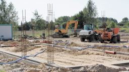 W tym tygodniu pracownicy Tel-Bruku dostali wolne, ale wkrótce wrócą do swoich zajęć, a prace przy budowie stadionu w Gołębiu przyspieszą