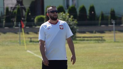 Artur Jaremko i jego podopieczni jako pierwsi w tym sezonie nie dali się pokonać Roztoczu Szczebrzeszyn
