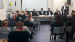 W spotkaniu w Lubelskiej Izbie Rolniczej wziął udział m.in. poseł Przemysław Czarnek z PiS