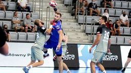 Azoty Tarnów – Azoty Puławy 20:33. Udana inauguracja