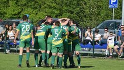 Unia Białopole – Kłos Gmina Chełm 0:3. Mecz o sześć punktów dla gości