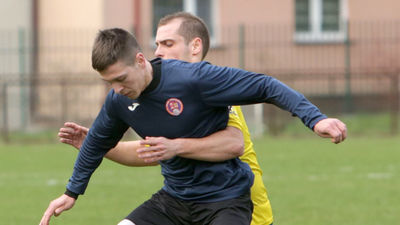 Jakub Wiśniewski (w niebieskim stroju) i jego koledzy są w znakomitej dyspozycji