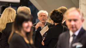 W środku Leszek Mądzik