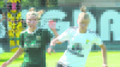 Nikola Karczewska (w białym stroju) udała się w doskonałym nastroju na zgrupowanie reprezentacji Polski
