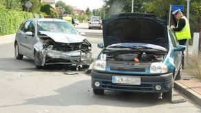 Wypadek w Zamościu. Kierowca zignorował znak STOP