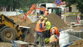 Lublin: Aleje Racławickie rozkopane. Koszmar pieszych i kierowców, ale idzie dobrze [zdjęcia]