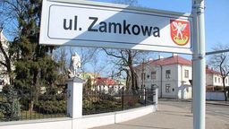 Takie tabliczki miasto wprowadziło w 2014 roku