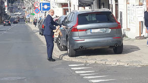 Prezydent Lublina przyłapany przez internautów: Przyjmuję mandat, niezwłocznie go opłacę