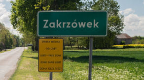 Zakrzówek pozywa za tablicę „Strefa wolna od LGBT”
