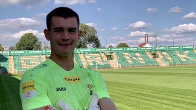 Adrian Kostrzewski przedłużył kontrakt z Górnikiem Łęczna