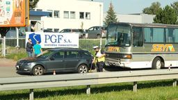 Lublin: Wypadek na al. Spółdzielczości Pracy. Zderzenie autokaru i dwóch samochodów [zdjęcia]