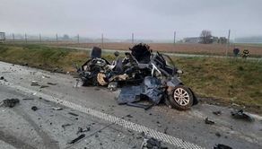 Koszmarny wypadek. BMW jechało pod prąd na S17. Zginęły dwie osoby