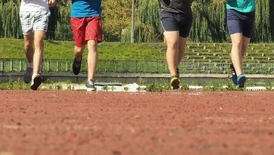 Studiowanie w czasie pandemii. Jak wygląda WF przed komputerem?