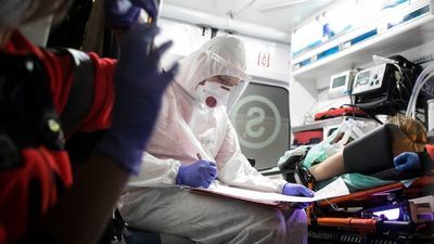 Z powodu koronawirusa w lubelskich szpitalach 696 chorych. 60 pacjentów pod respiratorami