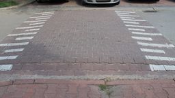 Biała Podlaska: Mieszkańcy kilku ulic apelują o montaż progów spowalniających