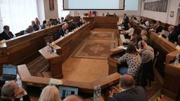 Lublin: Drugi miejski radny z koronawirusem. Dwoje innych na kwarantannie