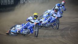 Zawodnicy Fogo Unii Leszno podczas sierpniowego meczu w Lublinie.