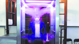 W Lubartowie jak w filmie sci-fi. Wchodzisz do urzędu, a tu specjalna bramka