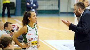 CCC Polkowice jak profesor, a lubelska Pszczółka Polski Cukier z dwójką na świadectwie