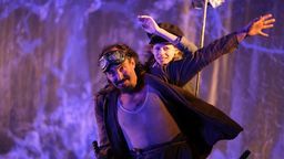 Świat dziecka przedstawiony w teatralnym spektaklu. Widowisko plenerowe "Zapach czasu" [zdjęcia]