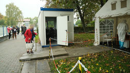 Wtorek, 13 października 2020. Punkt pobrań przy ul. Biernackiego