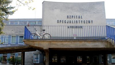 Puławy: Pracownicy kolejnych oddziałów szpitala zakażeni