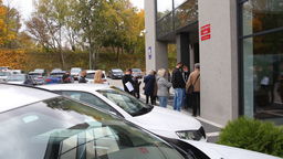 Kolejka przed Wydziałem Komunikacji