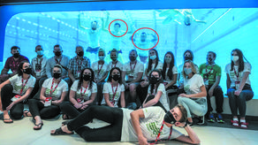 Wskoczyli w ubraniach do basenu w Aqua Lublin. MOSiR: "To niedopuszczalne"