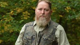 Leśniczy Rafał Apostołowicz odnalazł chłopca na leśnym trzęsawisku