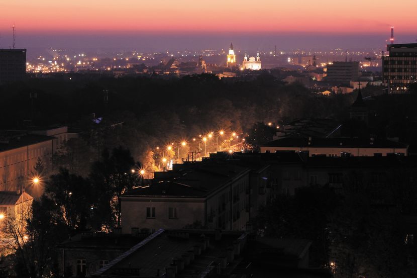 Lublin nie zgaśnie całkowicie. Ratusz ma wybrać jedno miejsce, które nie będzie we wtorek oświetlone na znak protestu