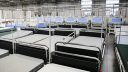 Większość szpitali tymczasowych będzie gotowa w pierwszej połowie grudnia