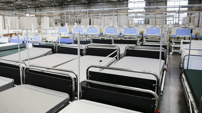 Większość szpitali tymczasowych będzie gotowa w pierwszej połowie grudnia