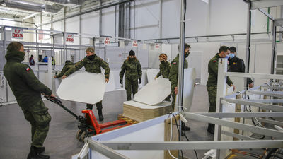 Są już łóżka. Coraz bliżej uruchomienia "ostatniej linii obrony" w Lublinie