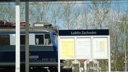 Kolejowe rewolucje od połowy grudnia. Z Lublina do Warszawy inną trasą