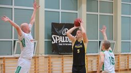 Marcin Broda (w czarnym stroju) zaliczył znakomity występ w barwach Matematyki