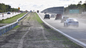 Do końca roku znikną ograniczenia do 80 km/h na S17 przed Warszawą 