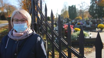  Janina i Tadeusz Mistorowiczowie chcieli odwiedzić rodzinne groby w Wilkołazie, Kraśniku i Łęcznej. Pokonali 500 km

