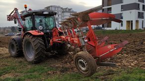 Pocztówka z metropolii Lublin: Rolnicza jesień na blokowisku [zdjęcia]