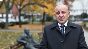 Dzisiaj 102. rocznica odzyskania przez Polskę niepodległości. "Jednym z ojców jej odzyskania był Józef Piłsudski" [wideo]