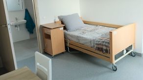 Mamy duży poziom zakażeń w DPS-ach – przyznaje wojewoda Lech Sprawka